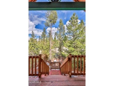 This classic Columbine Lake mountain home is a 4BR/ 4BA with on Grand Lake Golf Course in Colorado - for sale on GolfHomes.com, golf home, golf lot