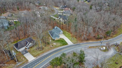 Welcome home to this inviting 3-bedroom, 2-bath split-bedroom on Druid Hills Golf Club in Tennessee - for sale on GolfHomes.com, golf home, golf lot