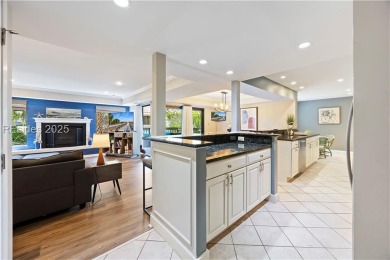 This beautifully updated Fazio Villa offers 3 bedrooms and 3 on Palmetto Dunes Golf Course and Resort in South Carolina - for sale on GolfHomes.com, golf home, golf lot