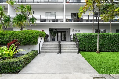 Hidden gem alert! Welcome to this spacious 2-bed, 2-bath on Miami Beach Golf Club in Florida - for sale on GolfHomes.com, golf home, golf lot