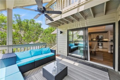 This beautifully updated Fazio Villa offers 3 bedrooms and 3 on Palmetto Dunes Golf Course and Resort in South Carolina - for sale on GolfHomes.com, golf home, golf lot