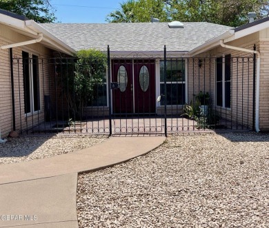Beautifully Maintained, 3BR/2BA custom Brick Home, located in on Lone Star Golf Club in Texas - for sale on GolfHomes.com, golf home, golf lot