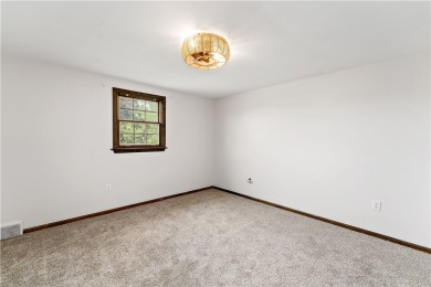 Welcome to this exceptionally spacious 4-bedroom home in the on Murrysville Golf Club in Pennsylvania - for sale on GolfHomes.com, golf home, golf lot