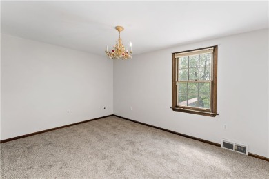 Welcome to this exceptionally spacious 4-bedroom home in the on Murrysville Golf Club in Pennsylvania - for sale on GolfHomes.com, golf home, golf lot