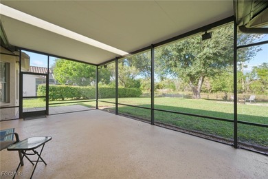 Looking for an updated, turnkey furnished, 3B home in a gated on Cross Creek Country Club in Florida - for sale on GolfHomes.com, golf home, golf lot