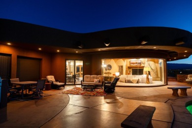 Welcome to this stunning single-level home in the gated Entrada on  in Utah - for sale on GolfHomes.com, golf home, golf lot