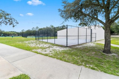 Huge Price Adjustment to Sell Fast***    4 bed/3 bath, 2,378 on Bloomingdale Golfers Club in Florida - for sale on GolfHomes.com, golf home, golf lot