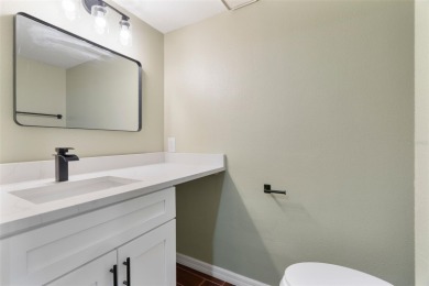 Searching for an IN-LAW SUITE? This is the home you've been on Tuscawilla Country Club in Florida - for sale on GolfHomes.com, golf home, golf lot