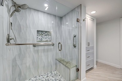 Beautiful custom upgraded 3 Bedroom, 2 Bath condo with ocean on Ocean Village Golf Course in Florida - for sale on GolfHomes.com, golf home, golf lot