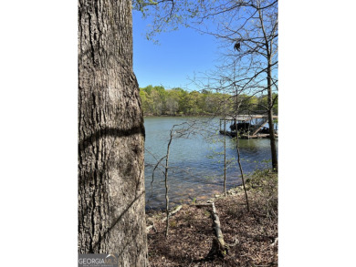 WATERFRONT ESTATE LAKE LOT w/ 32'X32* dock A rare opportunity to on Chattahoochee Golf Course in Georgia - for sale on GolfHomes.com, golf home, golf lot