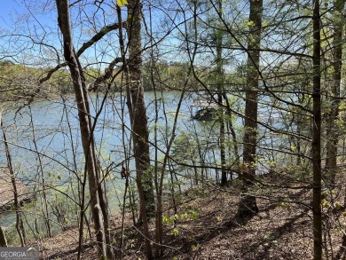WATERFRONT ESTATE LAKE LOT w/ 32'X32* dock A rare opportunity to on Chattahoochee Golf Course in Georgia - for sale on GolfHomes.com, golf home, golf lot