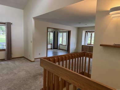INDIAN HILLS GOLF COURSE BEAUTY!!  Step into the entryway & be on Indian Hills Country Club in Arkansas - for sale on GolfHomes.com, golf home, golf lot