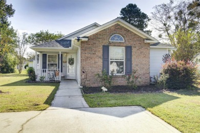 Charming 2 bedroom, 2 bath home located in Colonial Charters - on Palmetto Greens Golf and Country Club in South Carolina - for sale on GolfHomes.com, golf home, golf lot