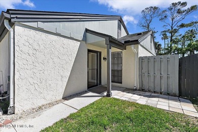 $515,000 in TPC - Incredible VALUE! Beautifully remodeled on TPC at Sawgrass in Florida - for sale on GolfHomes.com, golf home, golf lot