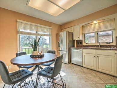 Dawn Grimshaw, M: , dgrimshaw,   - Beautiful condo in the gated on Oak Hills Country Club in Nebraska - for sale on GolfHomes.com, golf home, golf lot