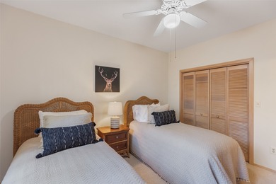 This 2 bedroom, 2 bath condo in Chestnut Cove at Highlands Falls on Highlands Falls Country Club in North Carolina - for sale on GolfHomes.com, golf home, golf lot