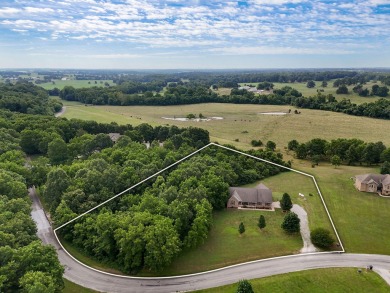 Here it is, your new beautiful home you'll be proud to show off! on Honey Creek Golf Club in Missouri - for sale on GolfHomes.com, golf home, golf lot