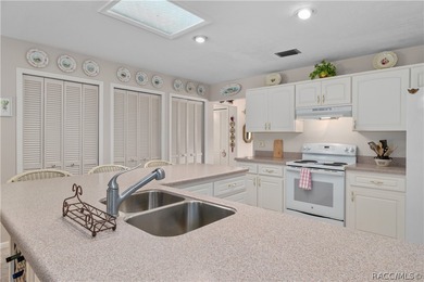 BRING YOUR GOLF CART ! Welcome to sought-after Hampton Hills in on Skyview At Terra Vista Golf and Country Club in Florida - for sale on GolfHomes.com, golf home, golf lot