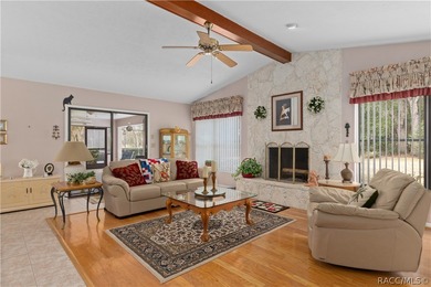 BRING YOUR GOLF CART ! Welcome to sought-after Hampton Hills in on Skyview At Terra Vista Golf and Country Club in Florida - for sale on GolfHomes.com, golf home, golf lot