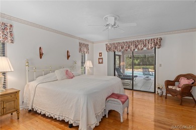 BRING YOUR GOLF CART ! Welcome to sought-after Hampton Hills in on Skyview At Terra Vista Golf and Country Club in Florida - for sale on GolfHomes.com, golf home, golf lot