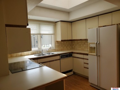 Kim Gehrman, M: , kim,   - Enjoy maintenance-free living with on Oak Hills Country Club in Nebraska - for sale on GolfHomes.com, golf home, golf lot