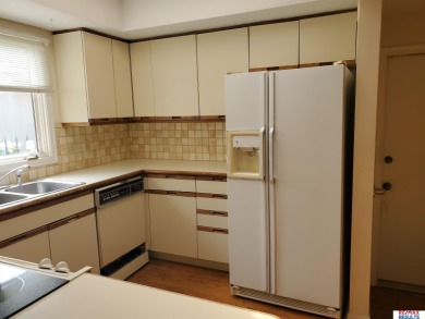 Kim Gehrman, M: , kim,   - Enjoy maintenance-free living with on Oak Hills Country Club in Nebraska - for sale on GolfHomes.com, golf home, golf lot
