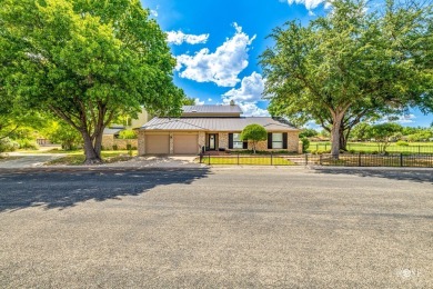 The perfect chic home located right off hole #10 on Bentwood on Bentwood Country Club in Texas - for sale on GolfHomes.com, golf home, golf lot