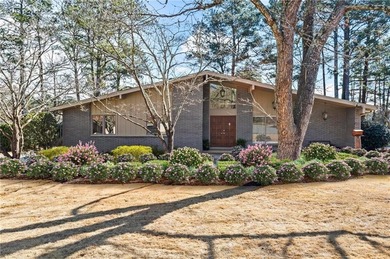 Welcome home to this beautifully updated mid-century modern on Heritage Golf Links in Georgia - for sale on GolfHomes.com, golf home, golf lot