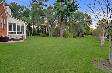 Welcome to this stunning 3-bedroom, 2.5-bath home located in the on Legend Oaks Plantation Golf Club in South Carolina - for sale on GolfHomes.com, golf home, golf lot