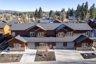 Stunning furnished 2066 sq ft., turnkey condo in the heart of on McCall Municipal Golf Course in Idaho - for sale on GolfHomes.com, golf home, golf lot