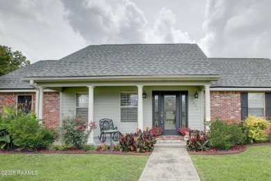 Welcome to this beautifully updated 3 bedroom, 2 bath home on Squirrel Run Golf Courses in Louisiana - for sale on GolfHomes.com, golf home, golf lot