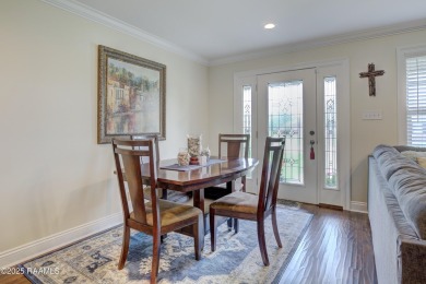 Welcome to this beautifully updated 3 bedroom, 2 bath home on Squirrel Run Golf Courses in Louisiana - for sale on GolfHomes.com, golf home, golf lot