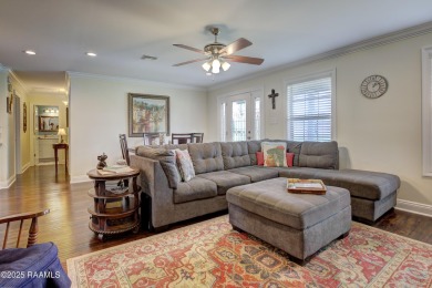 Welcome to this beautifully updated 3 bedroom, 2 bath home on Squirrel Run Golf Courses in Louisiana - for sale on GolfHomes.com, golf home, golf lot