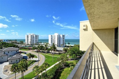A rare offering of a penthouse end unit in this Gulf-front on Links on Longboat Golf Club in Florida - for sale on GolfHomes.com, golf home, golf lot