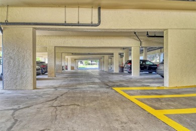A rare offering of a penthouse end unit in this Gulf-front on Links on Longboat Golf Club in Florida - for sale on GolfHomes.com, golf home, golf lot