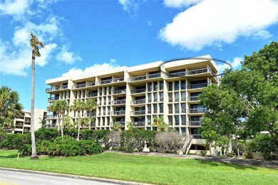 A rare offering of a penthouse end unit in this Gulf-front on Links on Longboat Golf Club in Florida - for sale on GolfHomes.com, golf home, golf lot