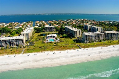 A rare offering of a penthouse end unit in this Gulf-front on Links on Longboat Golf Club in Florida - for sale on GolfHomes.com, golf home, golf lot
