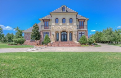 Looking for a well built, high-quality 5 bed family home in on Southern Trace Country Club in Louisiana - for sale on GolfHomes.com, golf home, golf lot