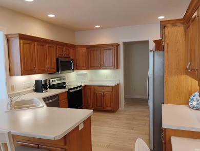 Beautiful custom built one story Villa featuring tons of on Cherry Hill Golf Club in Indiana - for sale on GolfHomes.com, golf home, golf lot