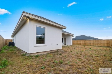 This stunning 3-bedroom, 2.5-bathroom new construction home on River Bend Country Club in Texas - for sale on GolfHomes.com, golf home, golf lot