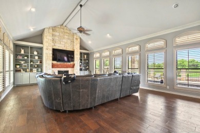 ABSOLUTELY STUNNING W/ FABULOUS RENOVATIONS COMPLETED ONLY WEEKS on Green Tree Country Club in Texas - for sale on GolfHomes.com, golf home, golf lot