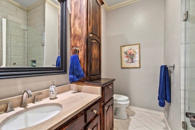 ABSOLUTELY STUNNING W/ FABULOUS RENOVATIONS COMPLETED ONLY WEEKS on Green Tree Country Club in Texas - for sale on GolfHomes.com, golf home, golf lot