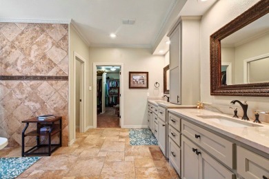 ABSOLUTELY STUNNING W/ FABULOUS RENOVATIONS COMPLETED ONLY WEEKS on Green Tree Country Club in Texas - for sale on GolfHomes.com, golf home, golf lot