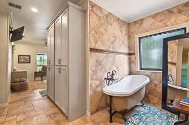 ABSOLUTELY STUNNING W/ FABULOUS RENOVATIONS COMPLETED ONLY WEEKS on Green Tree Country Club in Texas - for sale on GolfHomes.com, golf home, golf lot