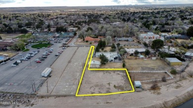 Beautifully situated .62 acre lot directly adjacent to the El on El Paso Country Club in Texas - for sale on GolfHomes.com, golf home, golf lot