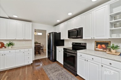 Lovingly maintained by the original owner, this beautifully on Lakeview Golf Club in Idaho - for sale on GolfHomes.com, golf home, golf lot