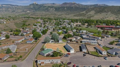 Better than brand new! Located in the desirable Saddleback Creek on Battlement Mesa Golf Course in Colorado - for sale on GolfHomes.com, golf home, golf lot