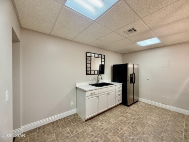 Executive Style Brick Home with 5 Beds, 4.5 Baths, 3 car garage on Neosho Municipal Golf Course in Missouri - for sale on GolfHomes.com, golf home, golf lot