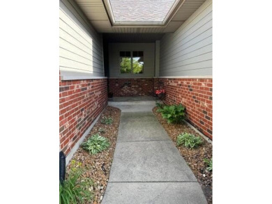 Beautiful three bedroom townhome in Cobblestone off Main and on Centennial Park Golf Course in Indiana - for sale on GolfHomes.com, golf home, golf lot