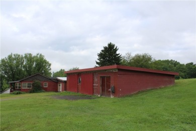 True one-level living is possible in this 3 Bedroom 1 Bath home on Indian Run Golf Club in Pennsylvania - for sale on GolfHomes.com, golf home, golf lot